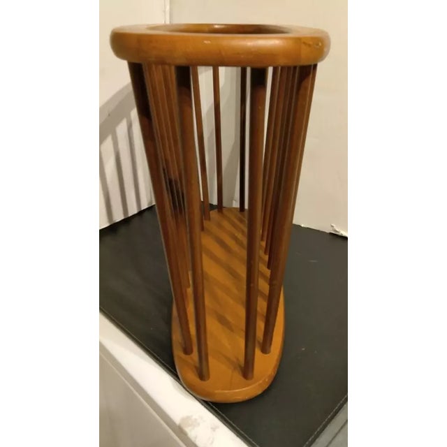 1960s 1960s Vintage Mid Century Modern Magazine Rack For Sale - Image 5 of 6