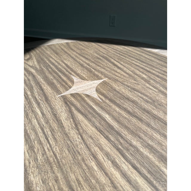 Mid-Century Modern Coffee Table With a Unique Triangular / Surfboard Shape. For Sale In Miami - Image 6 of 10