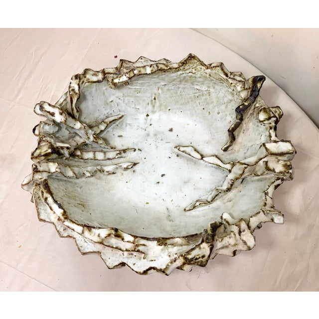 Japanese 1980s Large Contemporary Koike Shoko Japanese Studio Art Brutalist Pottery Bowl Vase For Sale - Image 3 of 18