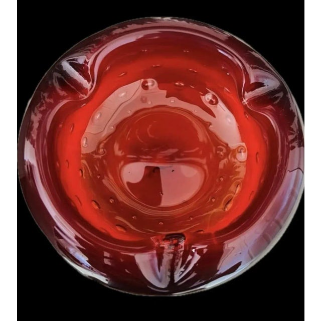 Mid-Century Modern Italian Murano Ashtray With Controlled Bubble, Circa 1950’s For Sale - Image 3 of 8