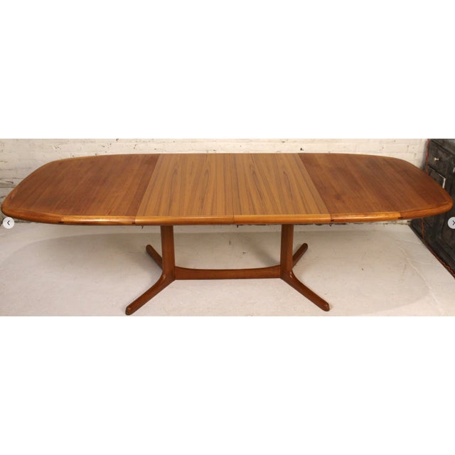 Mid 20th Century Mid 20th Century Oval Extending Danish Teak Dining Table by Dyrlund For Sale - Image 5 of 16