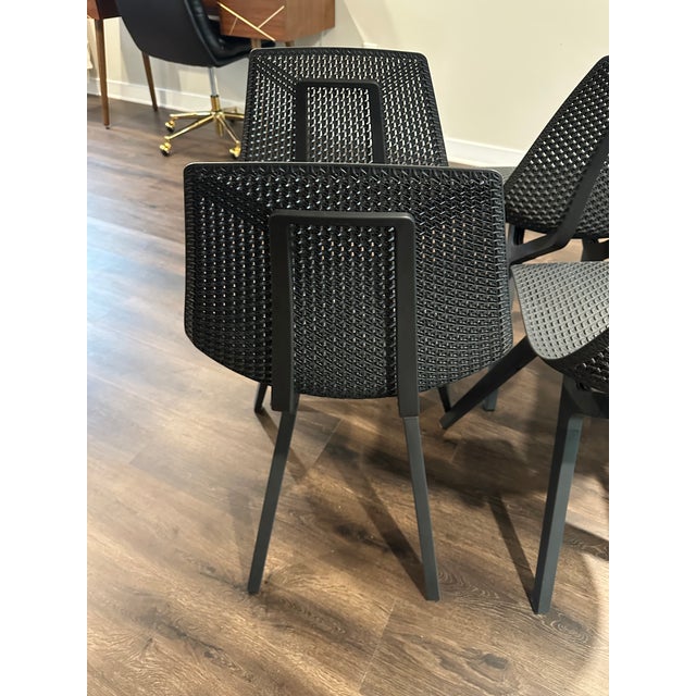 A set of 6 Noho Move chairs, only 4 years old they are very comfortable, only getting rid of them due to redecorating our...