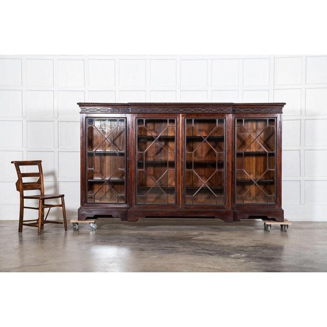 Large 19th Century English Mahogany Glazed Breakfront Bookcase, 1880 For Sale - Image 4 of 18