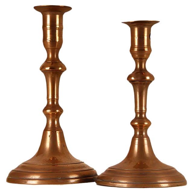 18th Century Candlestick Vases with Bell Nozzle and Stepped Base, Set of 2 For Sale