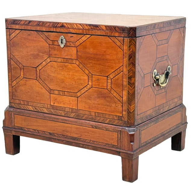 18th Century George II Satinwood and Kingwood Cellarette Box, 1755 For Sale - Image 15 of 15