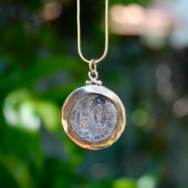 1990s Sterling Silver and 14k Gold Brother Wolf Our Lady of Lourdes Medallion For Sale - Image 9 of 9