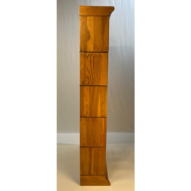 Antique Gunn Furniture Co. 5-Stack Oak Barrister Bookcase With Original Wavy Glass For Sale - Image 4 of 11