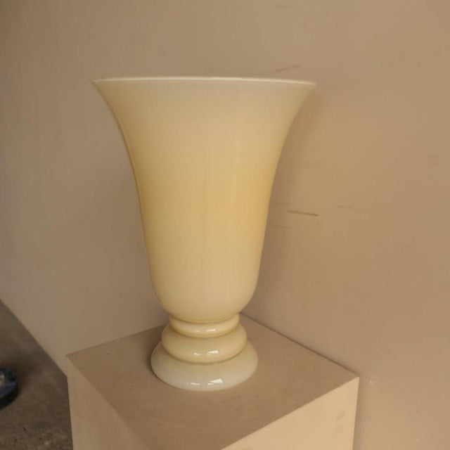 Glass Uplighter Table Lamp, in Good conditions. Up to 250V (Europe/UK Standard).The wiring of this item may be original...