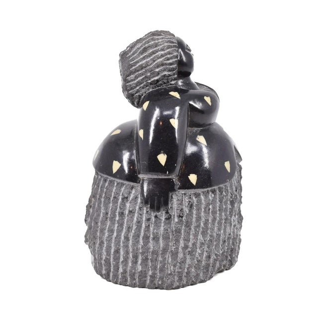 Early 20th Century Early 20th Century Shona Stone Woman Sculpture In The Style of Colleen For Sale - Image 5 of 6
