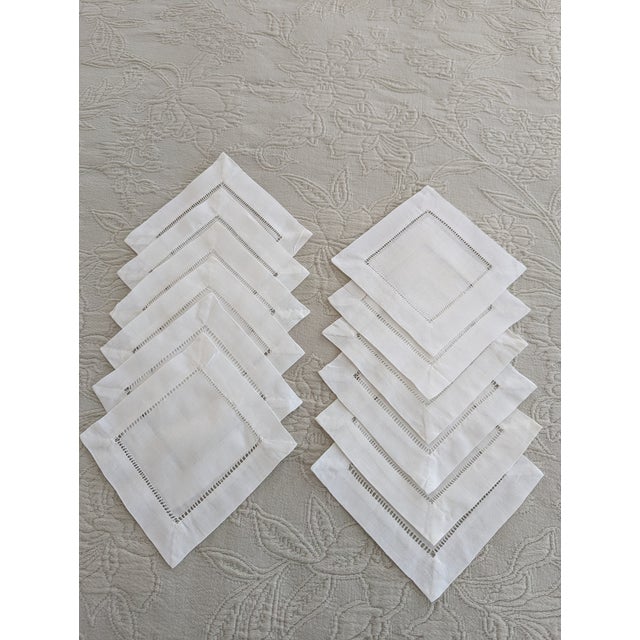 Traditional Late 20th Century Linen Cocktail/Drink Coasters - Set of 12 For Sale - Image 3 of 6