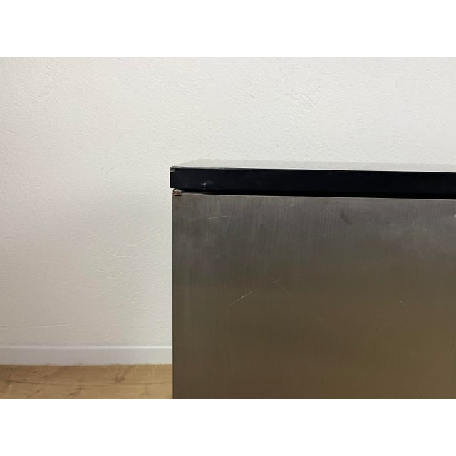 Steel 2544 Cabinet by Florence Knoll for Knoll, 1960s For Sale - Image 4 of 9