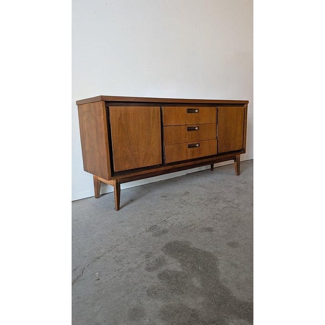 Mid-Century Modern Garrison Mid Century Modern Walnut Console Buffet / Credenza. Vintage McM. For Sale - Image 3 of 4