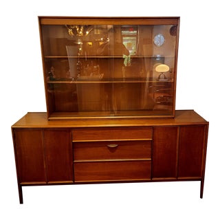 Drexel Parallel Buffet / Sideboard With Hutch For Sale