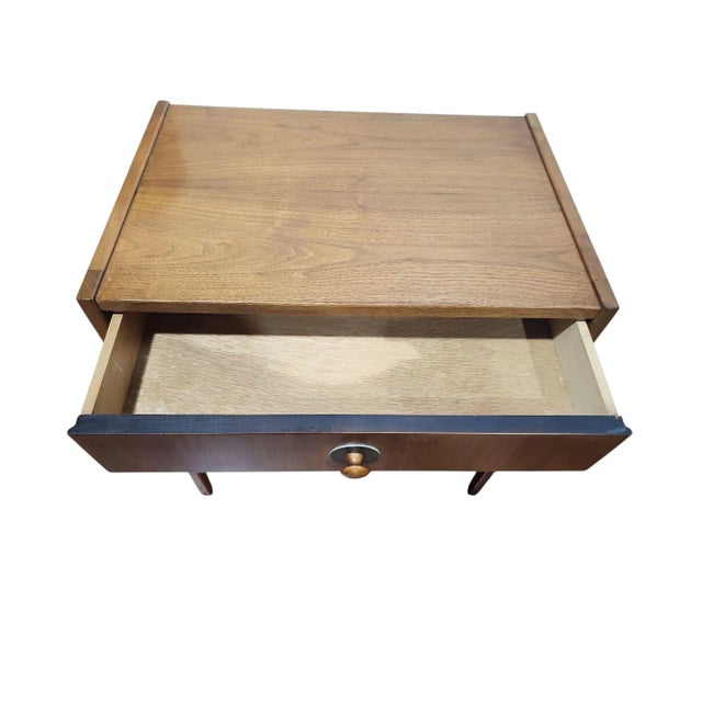 Brown 1960s Mid Century Modern Jack Cartwright for Founders Furniture Nightstands - A Pair For Sale - Image 8 of 9