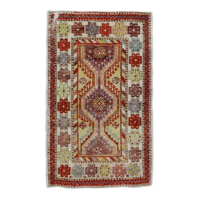 Vintage Turkish Oushak Throw Rug - 02'09 X 04'06 For Sale