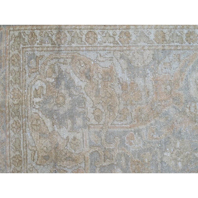Gray Mid 20th Century Gray Faded Vintage Fine Turkish Sivas Rug With Floral Motifs and Medallion With a Light Tan Field For Sale - Image 8 of 9