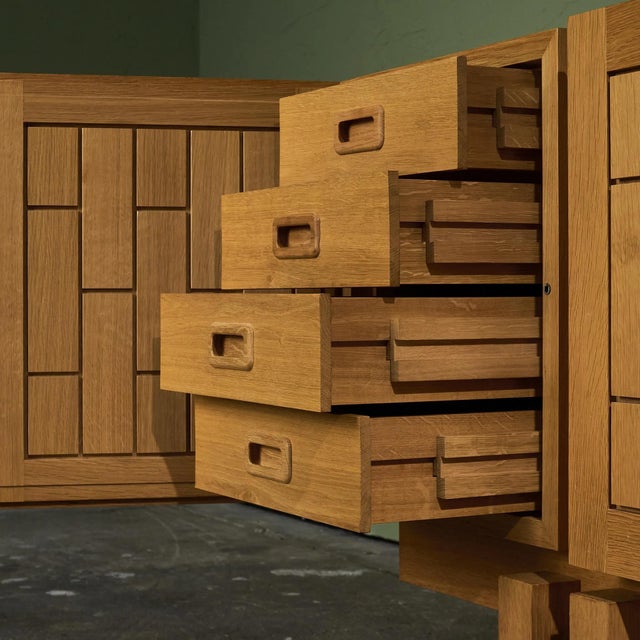 Brown Brutalist Sideboard with Geometric Details in Oak, France For Sale - Image 8 of 17