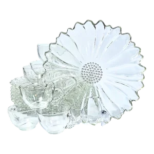 Boho Daisy Snack Set- Set of Sixteen