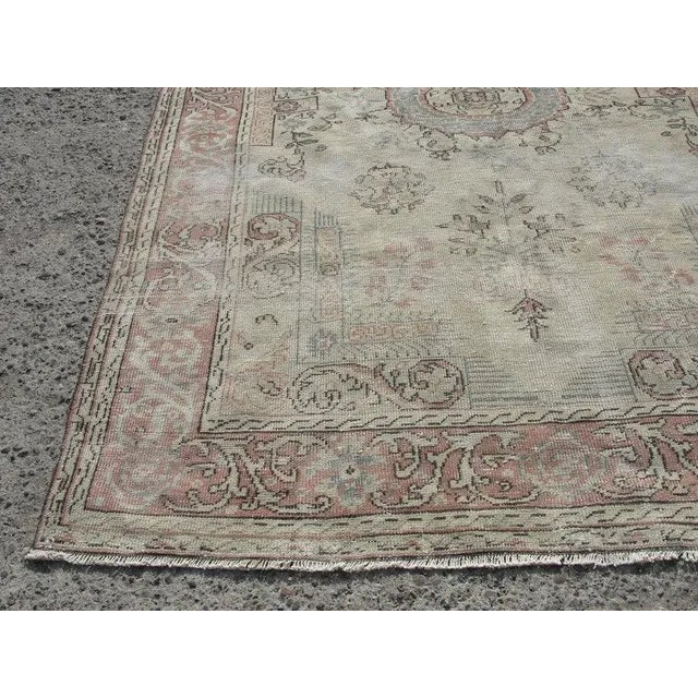 Hand Wowen Wool Turkish Rug, Oushak Rug,Vintage Oushak Rug,Beatifull Color Combination Turkish Retro Rug, Home Decor 6'7" X 9'4" Ft For Sale - Image 9 of 11