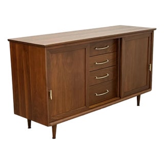 Mid Century Modern Walnut Credenza For Sale