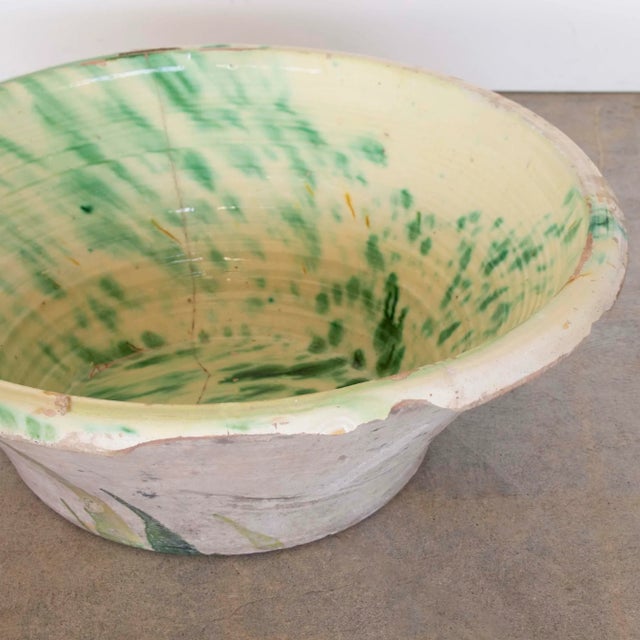 Mid 19th Century 19th Century Large Spanish Green and White Lebrillo Bowl For Sale - Image 5 of 9