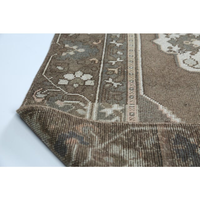 Vintage Turkish Area Rug – Wool on Wool in Earthy Brown & Ivory Tones -5' 1'' X 8' 5'' For Sale - Image 11 of 15