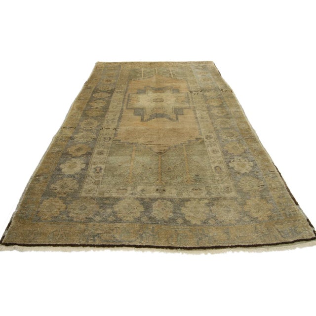 Mid-Century Modern Vintage Turkish Oushak Rug - 03'08 X 07'00 For Sale - Image 3 of 6