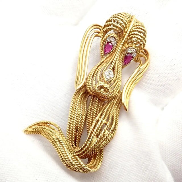 Gold Vintage H. Stern Diamond Ruby Basset Hound Dog Yellow Gold Pin Brooch For Sale - Image 8 of 10