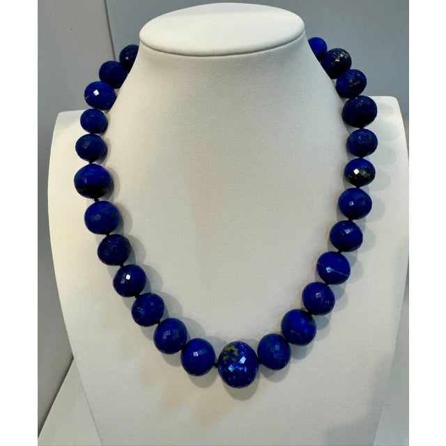 Early 21st Century Vintage Lapis Lazuli Single Strand Necklace Yellow Gold 14K Clasp With Diamond For Sale - Image 5 of 18