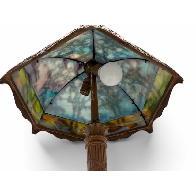 Early 20th Century Edward Miller & Co. Scenic Landscape Overlay Slag Glass Lamp For Sale In West Palm - Image 6 of 10