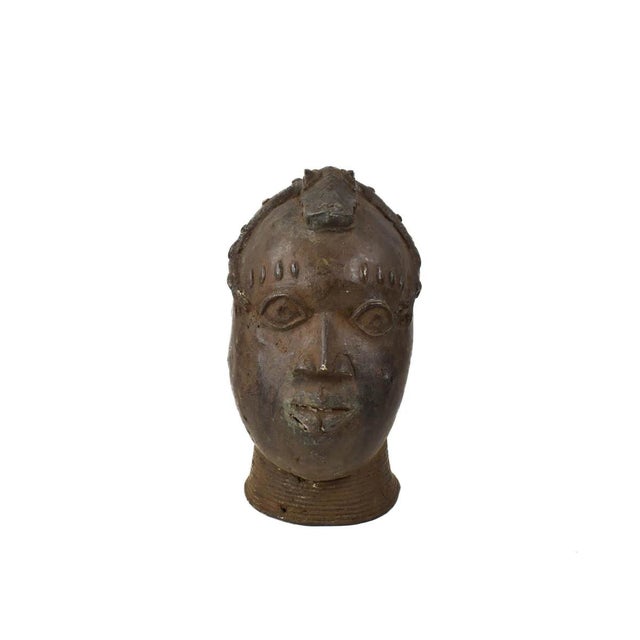 African Early 20th Century Benin Bronze Portrait Figure Nigeria For Sale - Image 3 of 8