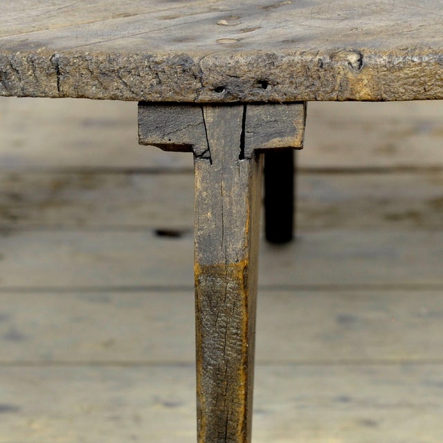 Vintage Coffee Table in Pine, 1920 For Sale - Image 4 of 8
