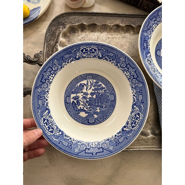 Chinoiserie 1960s Blue Willow Serving 9 1/8” Bowls in Royal Ironstone Willow Ware by Royal China - Set of Two (2) For Sale - Image 3 of 10