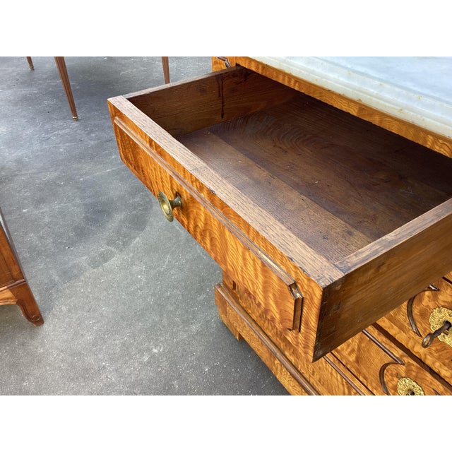 Wood French Antique Birds-Eye Maple Antique Chest W/ Marble Top For Sale - Image 7 of 13