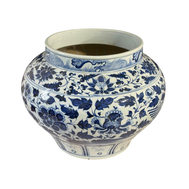 Vintage Ming Style Chinoiserie Blue and White Vase 11" H For Sale - Image 12 of 12
