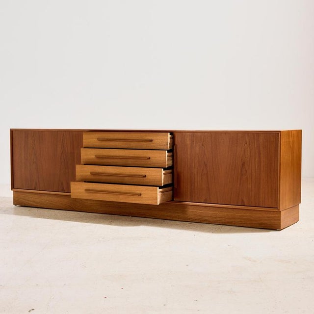 Vintage Teak Sideboard, 1960s For Sale - Image 4 of 18
