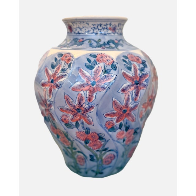 Chinoiserie Vintage Pair of Chinese Hand-Painted Vases For Sale - Image 3 of 10