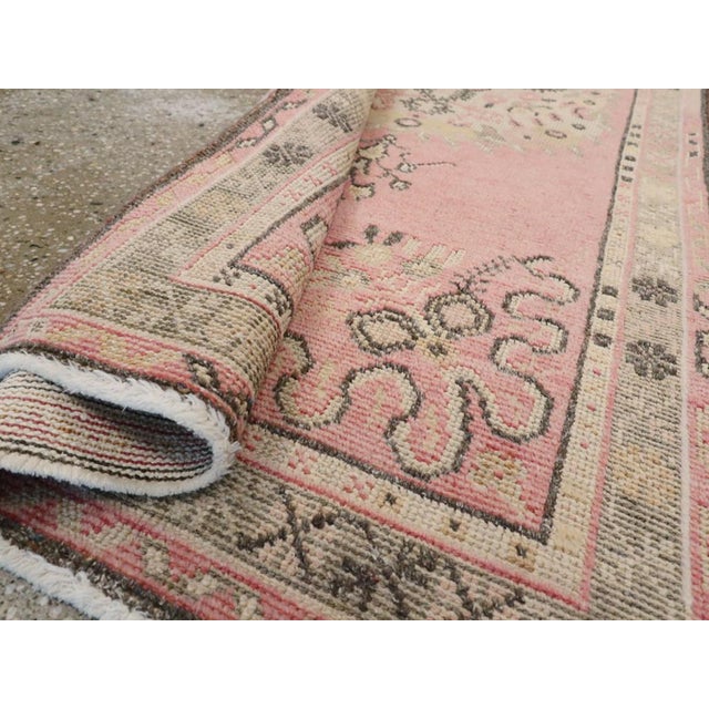 Galerie Shabab Collection Mid-20th Century Turkish Oushak Throw Rug For Sale In New York - Image 6 of 6