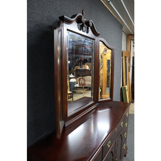 Wood Kincaid Mahogany Dresser With Mirror For Sale - Image 7 of 13