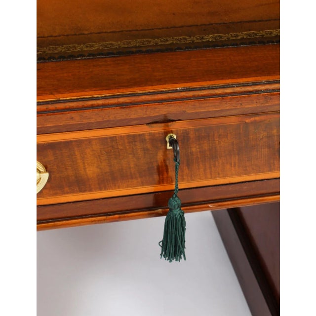 19th Century Victorian Inlaid Mahogany Pedestal Desk For Sale - Image 13 of 18