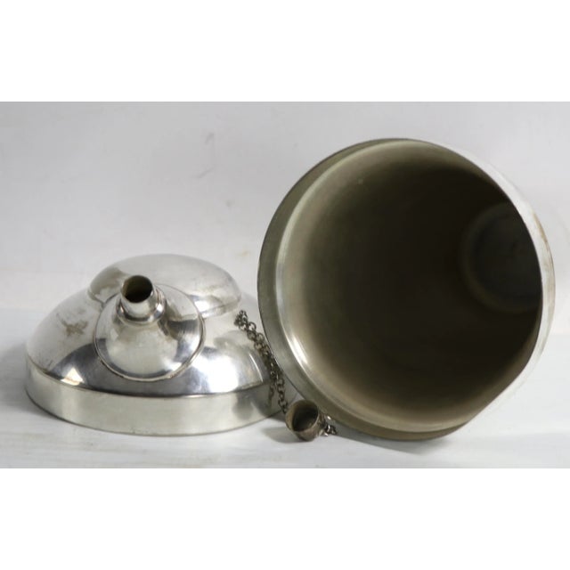 Art Deco Americana Silverplate Art Deco Cocktail Shaker For Sale - Image 3 of 8