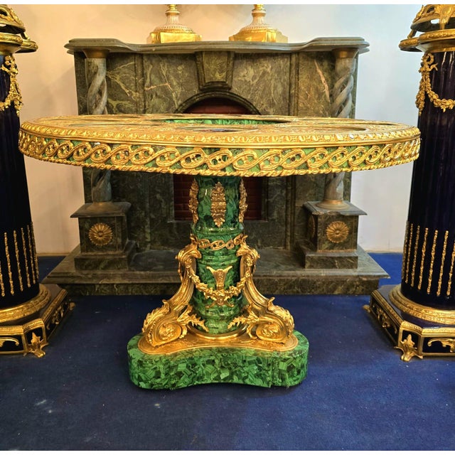 1990s Rococo Round Dining Table With Gold Details & Green Finish For Sale - Image 5 of 7