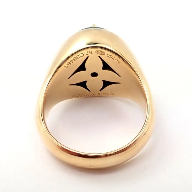 Louis Vuitton Louis Vuitton Yellow Gold Diamond Malachite Blossom Signet Ring, Size 8.25 For Sale - Image 4 of 10