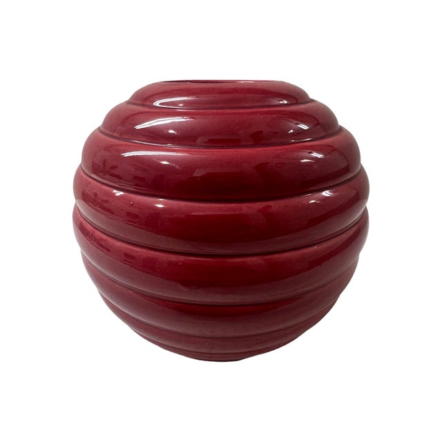 Burgundy Vintage Postmodern 1980s Burgundy Ribbed Bee Hive Ceramic Vase Art Deco Pottery Craft Treasure For Sale - Image 8 of 10