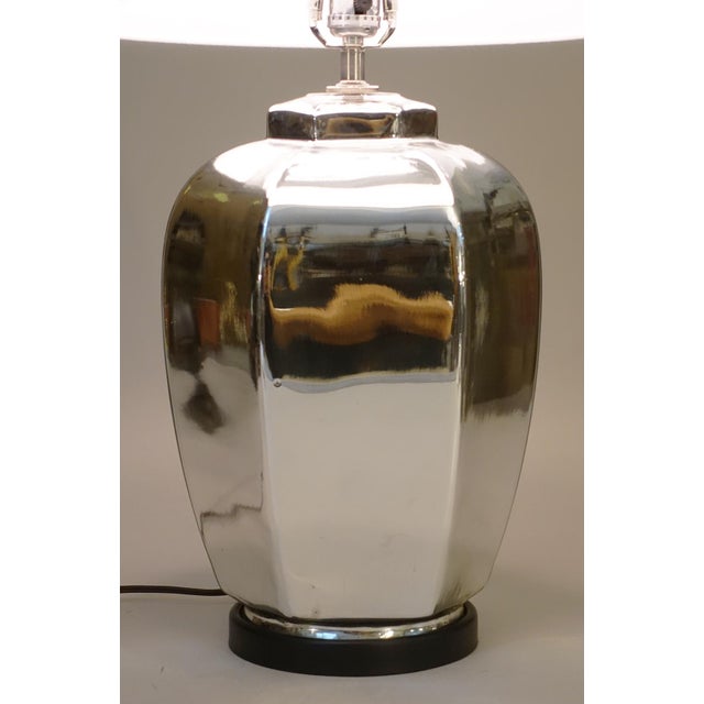 Mid-Century Modern 1970s Mid Century Modern Mercury Glass Ginger Jar Chrome Silver Table Lamp For Sale - Image 3 of 11