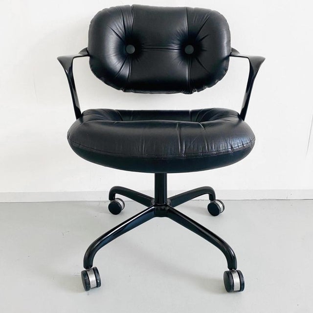 Model 2328 Desk Chair by Bruce Hannah and Andrew Morrison for Knoll, 1970s For Sale - Image 6 of 12