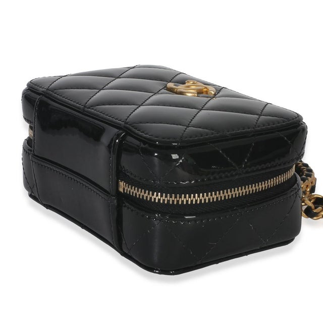 Black Quilted Patent Mini Vanity Chain Bag For Sale In New York - Image 6 of 8