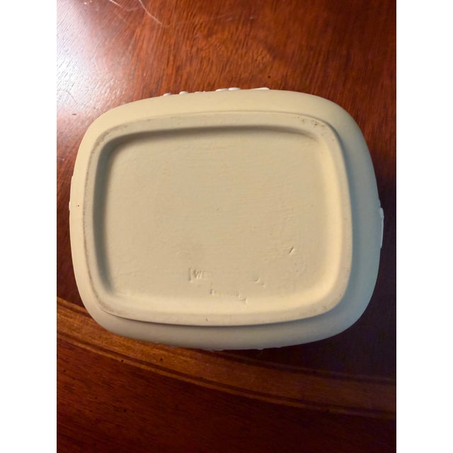 1980s Wedgwood Yellow Primrose Rectangular Lidded Box W/ White Relief Prunus Blossoms For Sale - Image 13 of 14