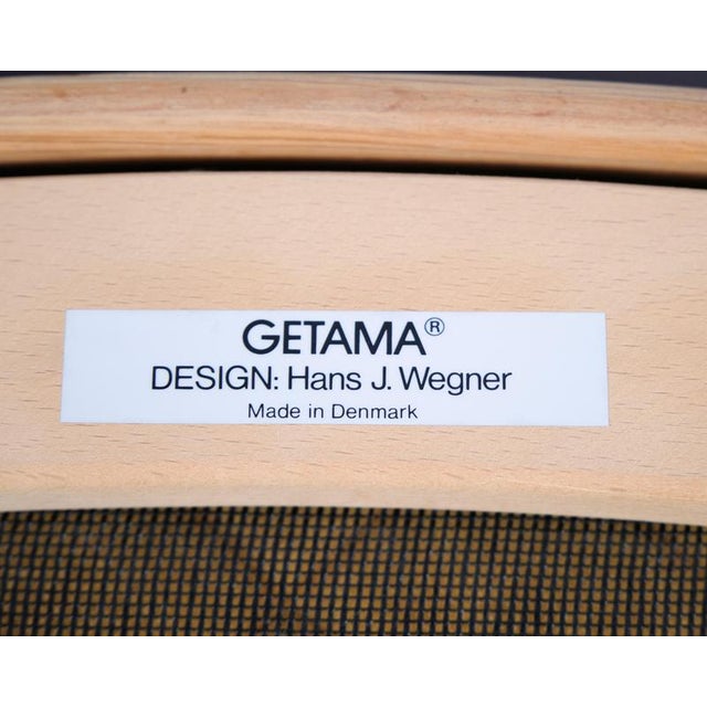GE 284 Lounge Chair in Oak and Blue Wool attributed to Hans J. Wegner for Getama, 1984 For Sale - Image 12 of 13