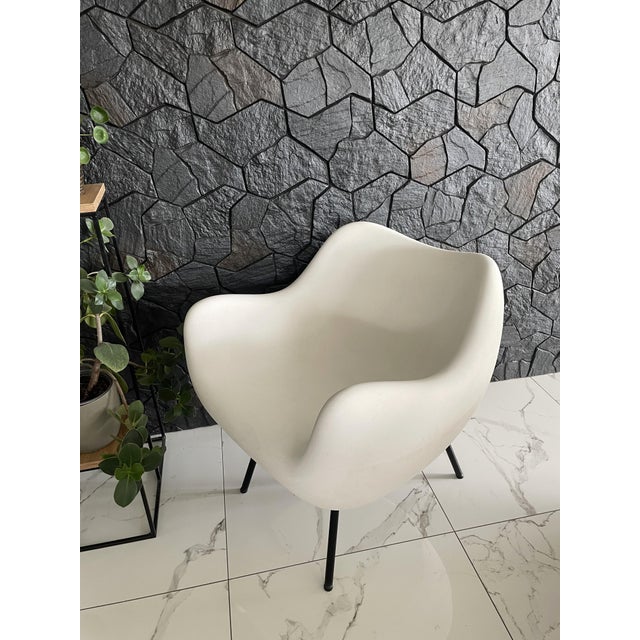 20th Century Modernism Matte White RM58 Armchair by Vzór for Roman Modzelewski For Sale - Image 18 of 18